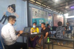 Mencari keluarga, empat warga Rohingya Malaysia diamankan Imigrasi Lhokseumawe