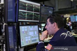 Indeks saham Wall Street melemah