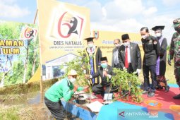 Terbaik di Kalimantan jadi kado terindah Dies Natalis ke-62 ULM