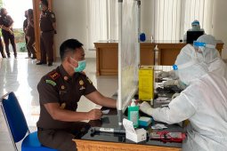 Tes cepat COVID-19, 69 pegawai Kejari Badung nonreaktif