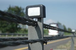 Pengelola Tol Cipali pasang pembatas sling baja untuk minimalisasi kecelakaan