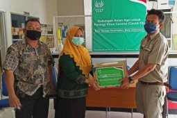 PT GM & PT SSL bagikan APD ke puskesmas di Asahan