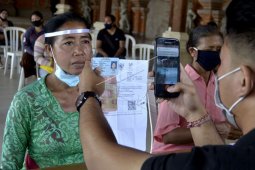Penyaluran BST tahap VI di Gianyar