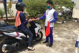 Astra Motor Kalimantan Barat membantu polisi edukasi safety riding dan fasilitas