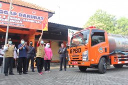 BPBD Mojokerto distribusikan air bersih ke wilayah dilanda kekeringan
