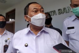 Wali Kota Bandung mengingatkan warga siaga banjir memasuki musim hujan