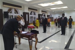 Gubernur kukuhkan penjabat sementara bupati Gorontalo-Bone Bolango