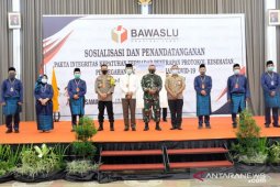 Cagub dan Cawagub Jambi teken pakta integritas penerapan protokol kesehatan pilkada