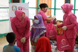 Bhayangkari  Simalungun beri bantuan ke Panti Asuhan