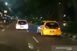 Polda Metro buru pebalap liar yang viral di media sosial