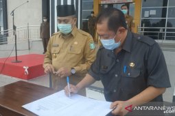 Pjs Bupati Sambas pimpin ikrar netralitas ASN dalam pilkada