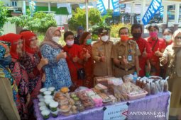 Wako Pangkalpinang minta setiap kecamatan berinovasi tingkatkan kesejahteraan masyarakat
