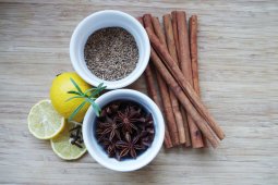Kayu manis dan lemon bisa jadi antiseptik alami