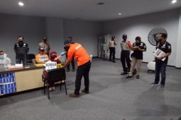 Polisi rekonstruksi kasus pelecehan di Bandara Soetta, tersangka sebelumnya diamankan saat di Balige