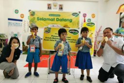 PT SSN berikan bantuan buah kepada anak PAUD