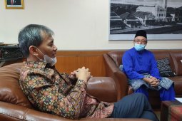 Dirut LKBN Antara menerima kunjungan Dubes Malaysia bahas isu kedua negara