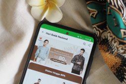 Masker dan daster menjadi produk batik terlaris di Tokopedia