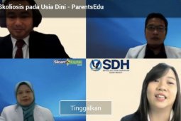 Ayo kenali gejala dini  'skoliosis' pada anak