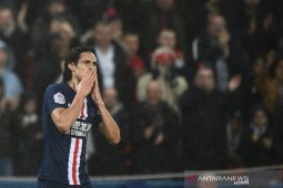Cavani bangga kenakan nomor punggung 7 di Manchester United