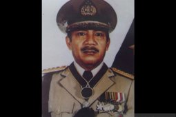 Mengenal Bapak Satpam Indonesia, Jenderal Polisi Awaloedin Djamin