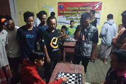 Turnamen Catur TMMD diikuti peserta dari tiga desa di Pulau Hanaut