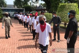 Sebanyak 51 nelayan Aceh dipulangkan dari Thailand, namun masih ada lagi di penjara India.