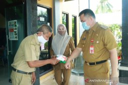 Pjs wali kota pantau penerapan prokes kantor kecamatan dan kelurahan