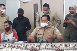 Tim gabungan Bangka Barat tertibkan pengunjung pasar yang tidak bermasker
