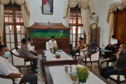 Pemkab Sidoarjo fasilitasi pemeriksaan kesehatan penyelenggara pilkada