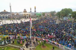 Tolak Omnibus Law, mahasiswa dan pelajar duduki gedung DPRD Bengkulu