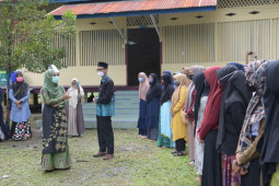 Wakil Ketua PKK semangati Mahasiswi di tengah pandemi