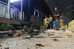 Anies : Perbaikan halte TransJakarta rusak perlu lima pekan