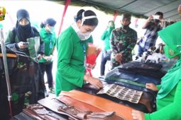 Hetty Andika Perkasa kagumi keterampilan anggota Persit Sumedang