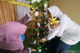 Tradisi Tedak Siten