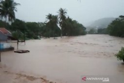 Pemkab Garut kirim logistik untuk kebutuhan korban banjir bandang