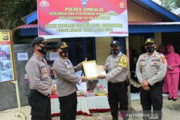 Polisi di Simeulue rehab rumah penderita tumor dari gaji bulanan