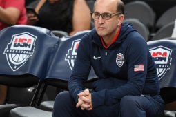 Houston  Rockets wawancarai Van Gundy untuk jadi pelatih gantikan Mike D'Antoni