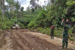 Pembangunan Jalan Sasaran TMMD Sintang Selesai