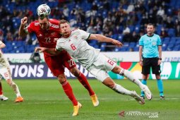 Rusia pertahankan  puncak klasemen grup B3