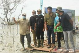 Masyarakat Batu Beriga bersyukur dengan program padat karya Pemprov Babel