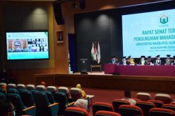 Gubernur Jatim kukuhkan 1.775 mahasiswa Unusa secara daring