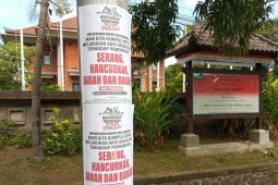 Polisi selidiki brosur ajakan "penjarahan" dalam unjuk rasa di Bali