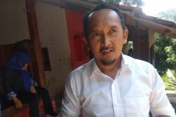 Wabup Lebak Ade Sumardi katakan  tradisi Seren Taun perlu dilestarikan