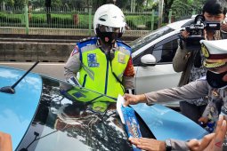 Sebanyak  613 pelanggar lalin terjaring Operasi Zebra di Jakarta Barat