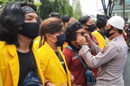 Polda Kalsel ingatkan mahasiswa patuhi aturan unjuk rasa