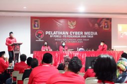 PDIP Jatim minta "pasukan udara" sampaikan informasi benar lewat medsos
