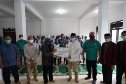 Berbagi kebahagiaan, PLN salurkan bantuan untuk 75.000 anak yatim dan dhuafa, Aceh 1.800 penerima