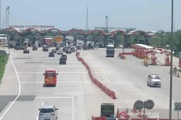 Polisi alihkan kendaraan berat ke jalur nontol antisipasi kepadatan