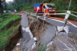 Khofifah sebut 22 kabupaten/kota di Jatim rawan bencana hidrometeorologi