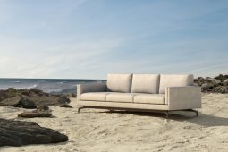 Furnitur Blackwood kolaborasi dengan desainer interior Ary Juwono